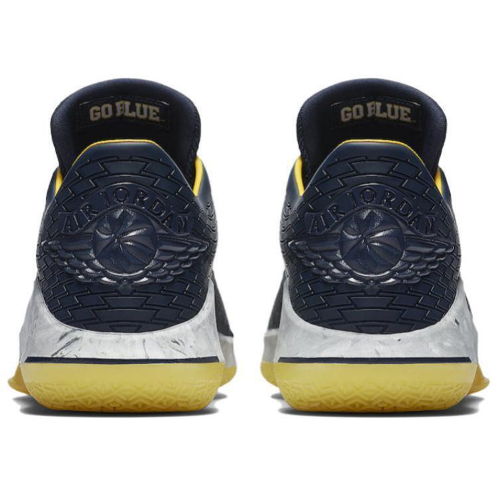 Кроссовки Jordan Air Jordan 32 Low "Michigan"