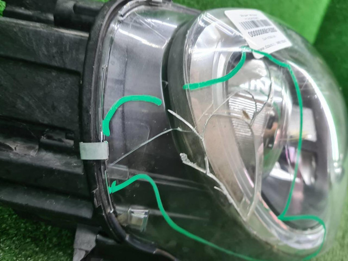 Битая Фара правая Mini Countryman F60 (2016-2020) LED