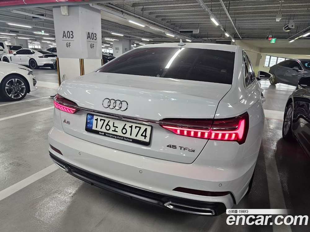 Audi A6 (C8) 45 TFSI Premium (01.2021)
