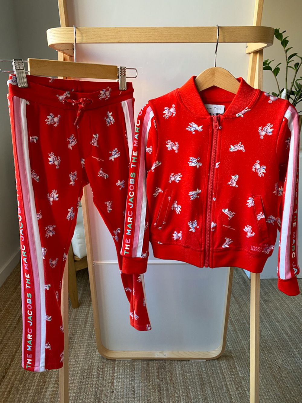 Костюм из вискозы Marc Jacobs, 116