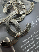 Брошь Золотистая Шан. Стеганая