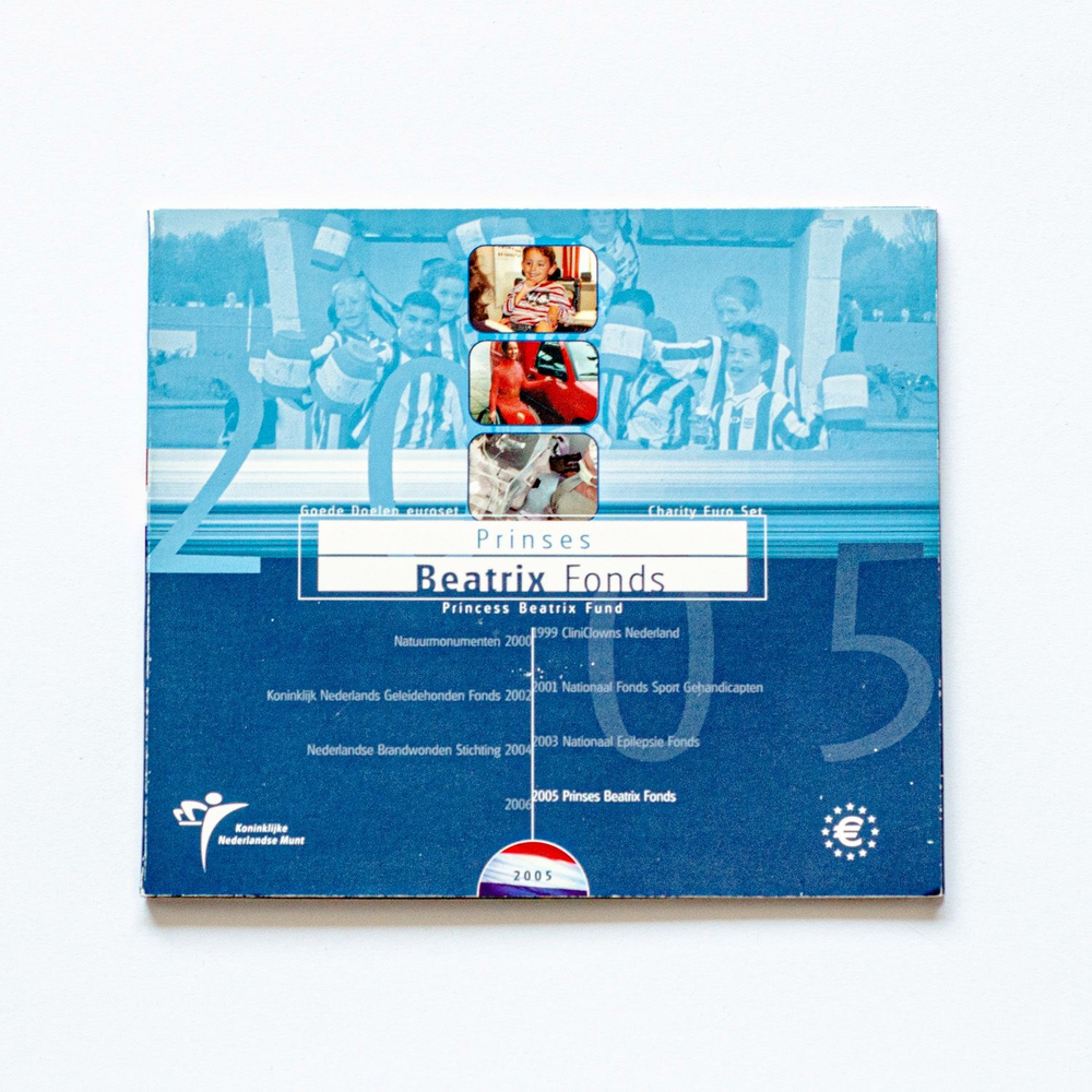 Netherlands 2005 Year Set – "Goede Doelen (Good Causes): Princess Beatrix"