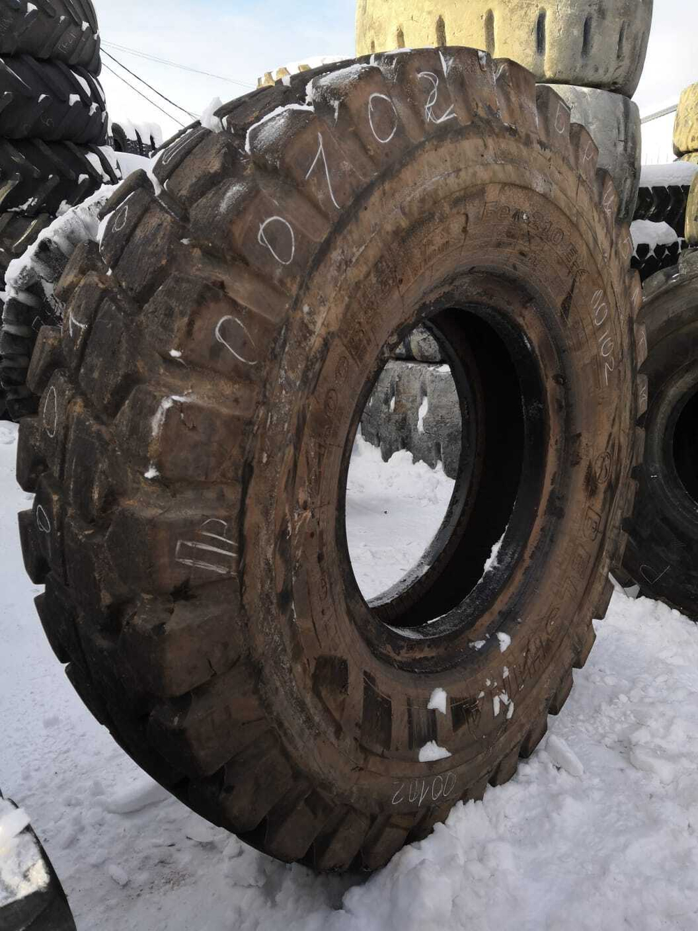 21.00R35 Belshina Бел-210 шина б/у
