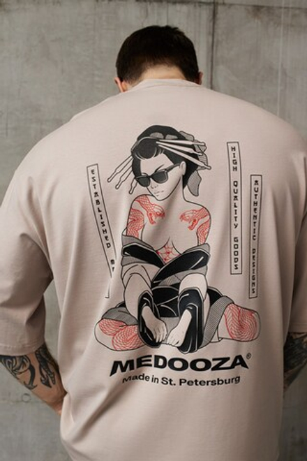 Футболка MEDOOZA "Geisha II" Серо-бежевый
