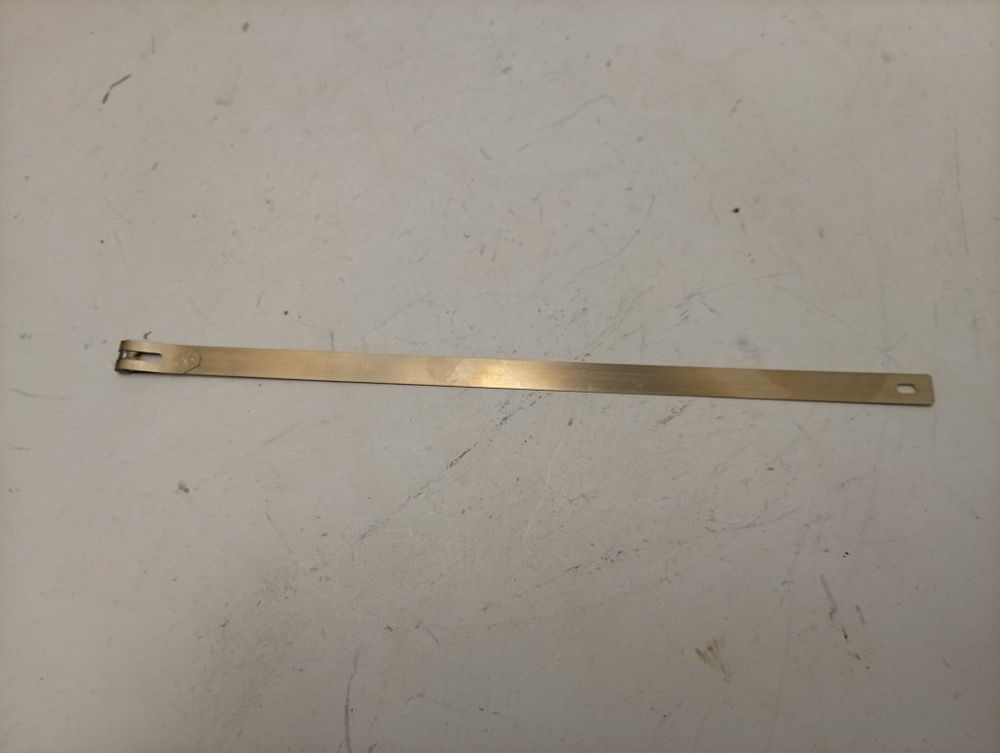 WP79/2 ктп6 Поводок (тяга) двери для посудомоечной машины Whirlpool б/у