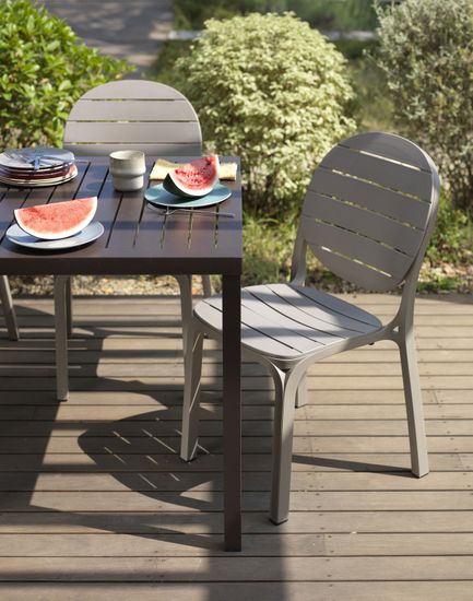 Стул пластиковый Erica