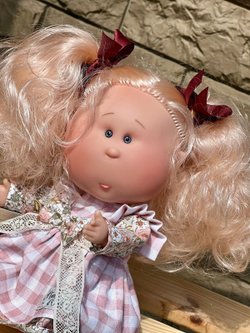 Кукла Nines виниловая 30см MIA в пакете (1108M)