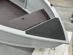 Алюминиевая лодка Xstream 400. В наличии