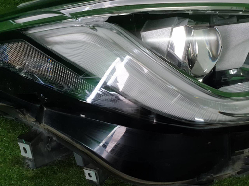 Фара правая Infiniti QX50 2 (2017-н.в.) LED