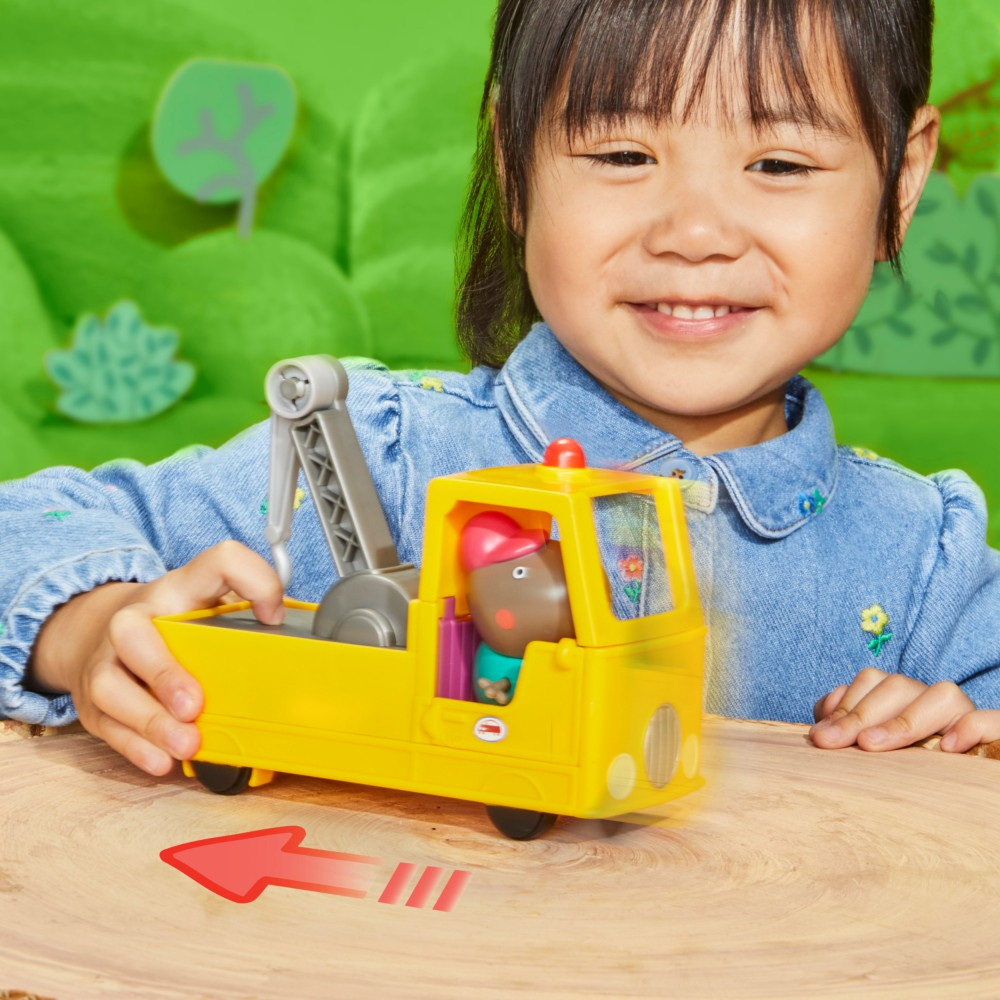 Hasbro Świnka Peppa - Грузовик Дедушки Пса с буксирным крюком F9519