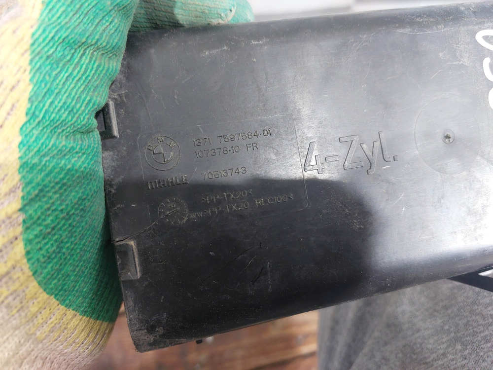 Воздуховод BMW 3-Series (F30)  Б/У Оригинал 13717597584