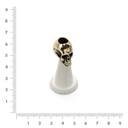 Бусина. Череп классический