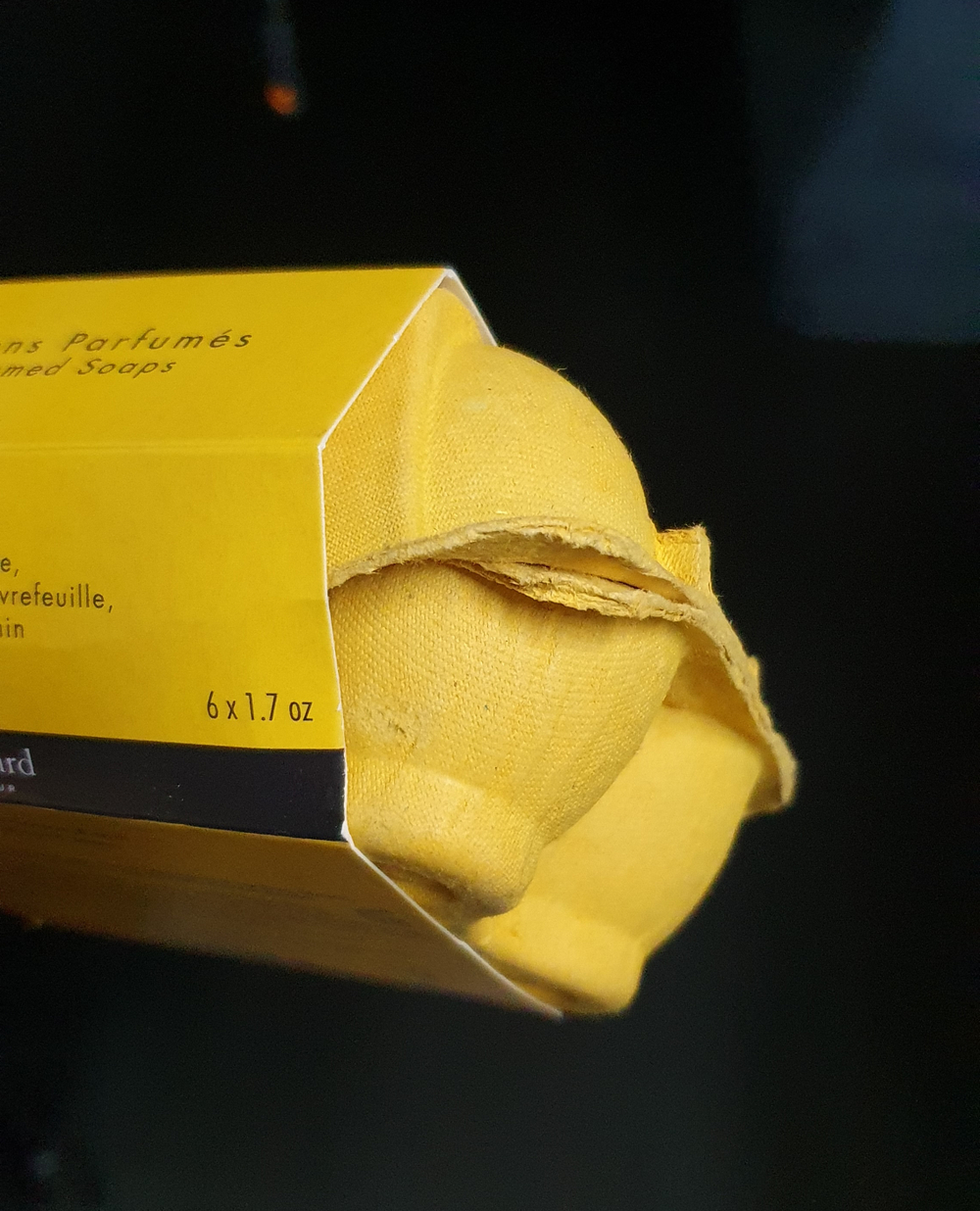 УЦЕНКА !!! Набор мыла в форме яиц жёлтого цвета 6 шт*50гр