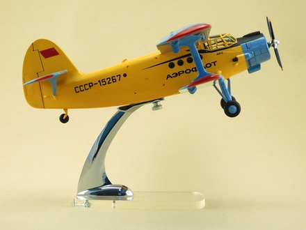 Модель самолета Ан-2 (М1:48, Химик СССР-15267)