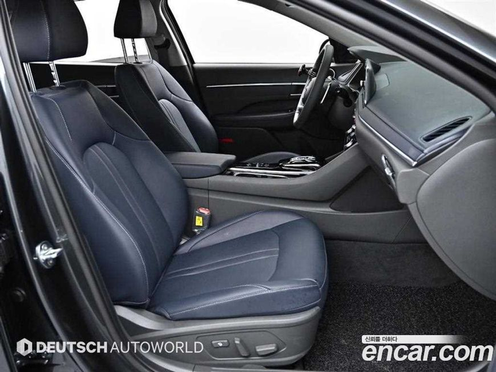 Hyundai Sonata (DN8) 1.6 Turbo (07.2022)
