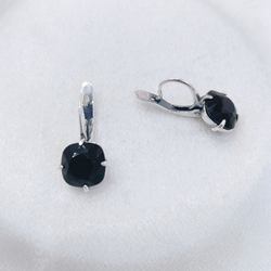 "Флегра" серьги в серебряном покрытии из коллекции "Циркония" от Jenavi  с английским замком