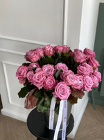 Фиолетовые одноголовые розы