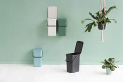 Brabantia Контейнер для мусора Sort & Go 12л, серый