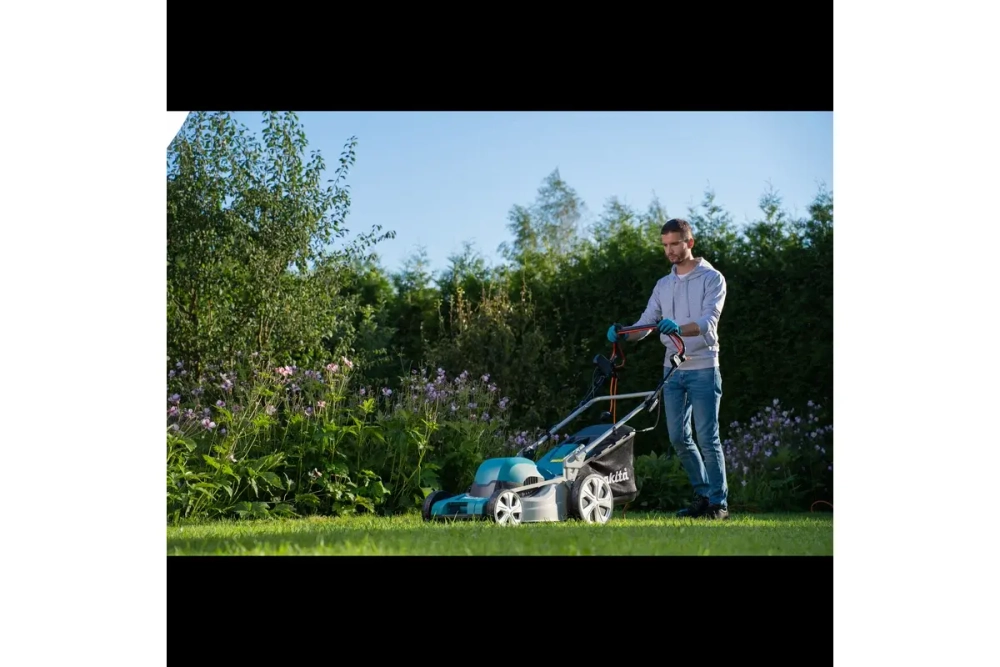 Газонокосилка Makita ELM4621