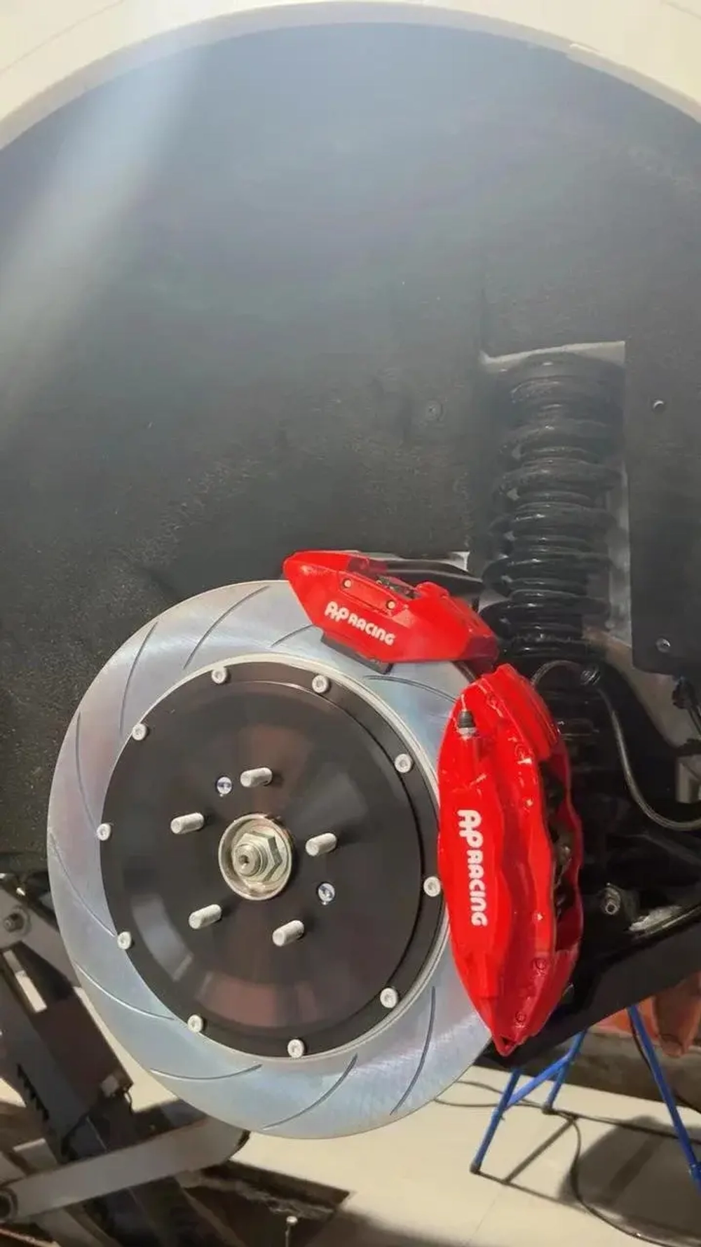 Усиленная тормозная система для Avatr 11 2022+ Аватр тормоза колодки тормозной диск суппорт