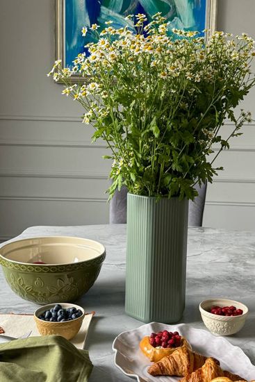 Набор из 4 пиал кремового/бежевого цветов с рельефным узором Ягоды Тайги из коллекции russian north, 130 мл