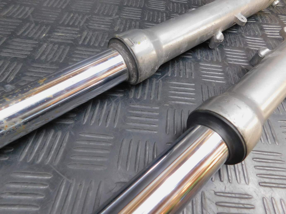 Перья вилки Kawasaki ZZR 400 98 053088