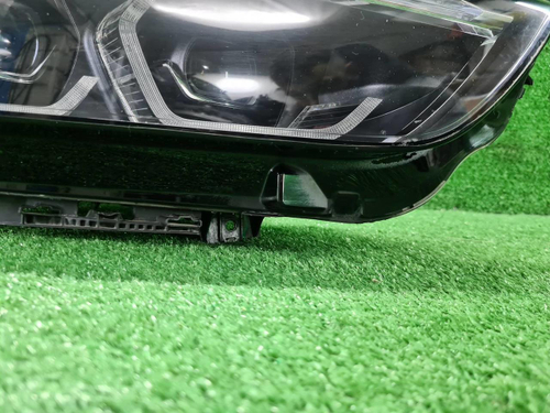 Фара правая BMW X1 F48 (2019-2022) LED (В пленке)