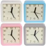 Будильник «Виола» 10,5*10,5*4см, микс цветов