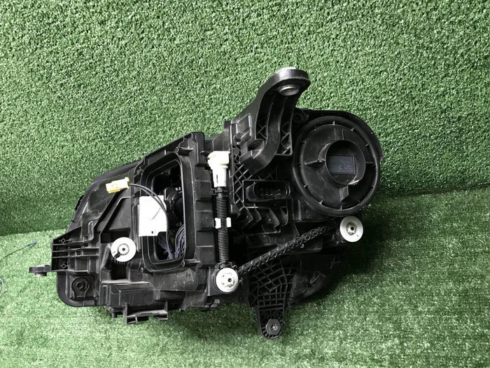 Фара правая Mercedes GLS x167 19-23 Multibeam LED