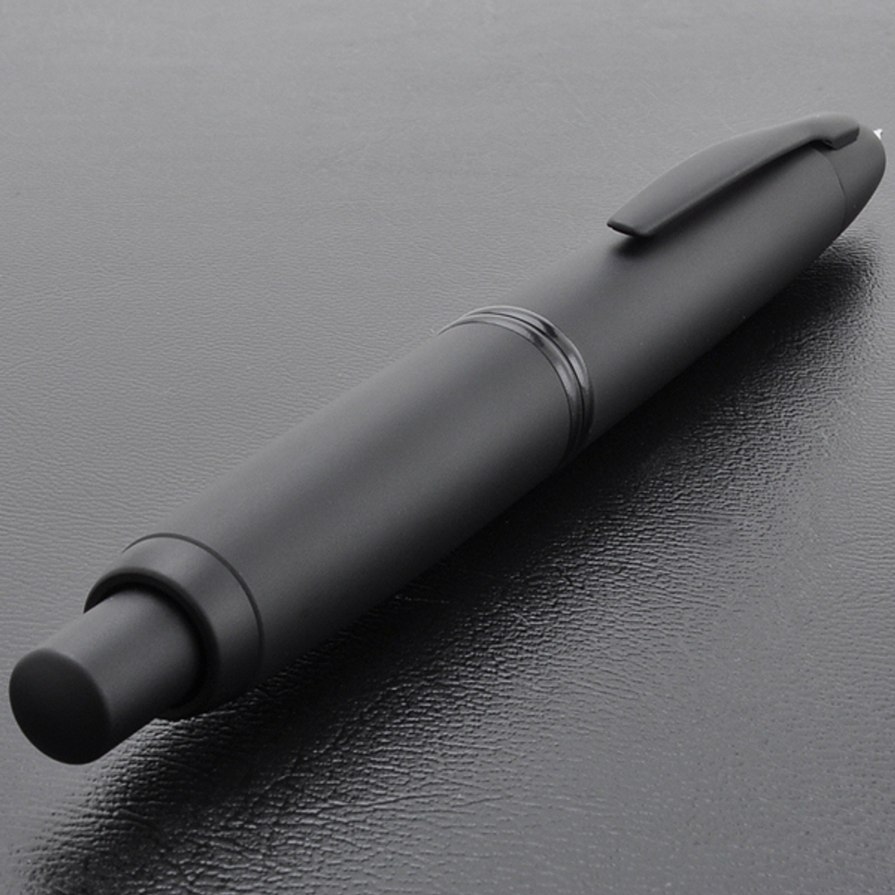 Перьевая ручка Pilot Capless Matte Black (перо Medium)