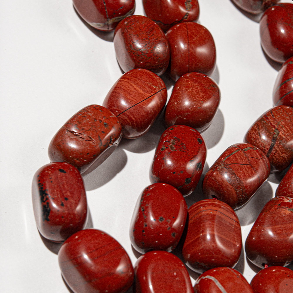 Яшма красная натуральная, фриформ 15-18мм