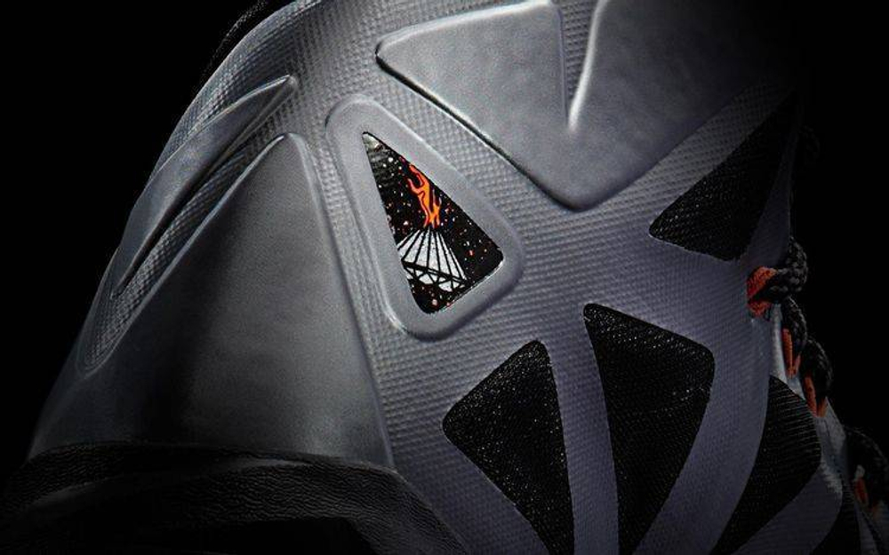 Кроссовки Nike Lebron 10 Lava 10