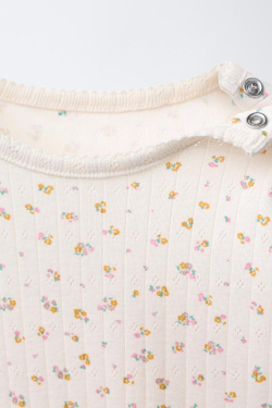 ZARA КОМПЛЕКТ, КУРТКА, БОДИ И ЛЕГИНСЫ С ЦВЕТОЧНЫМ ПРИНТОМ, ЭКРЮ