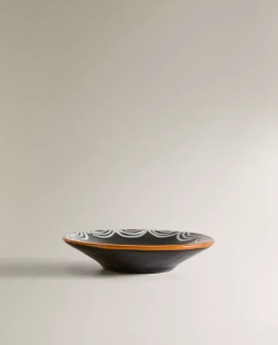 ZARA HOME Х NANUSHKA ТАРЕЛКА ИЗ ФАЯНСА С РОСПИСЬЮ