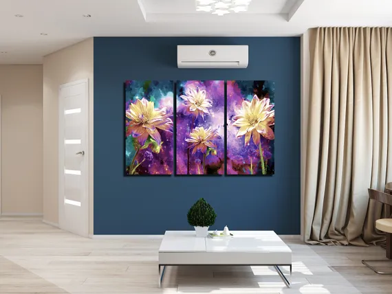 Модульная картина "Цветы на фоне галактики"