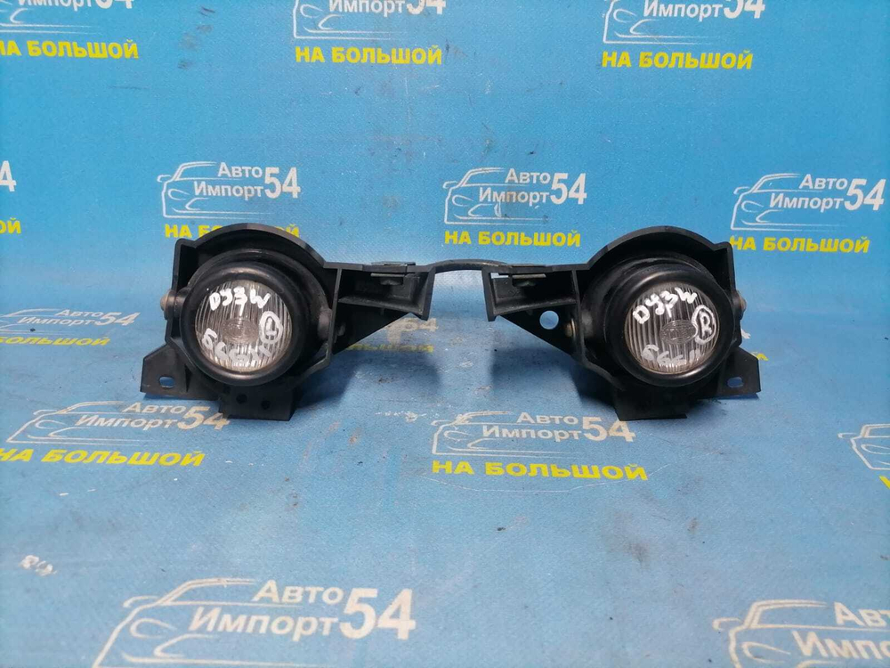 Туманка левая MAZDA DEMIO 2002-2005