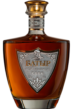 Коньяк Batur КВВК 0,75 л. В подарочной коробке