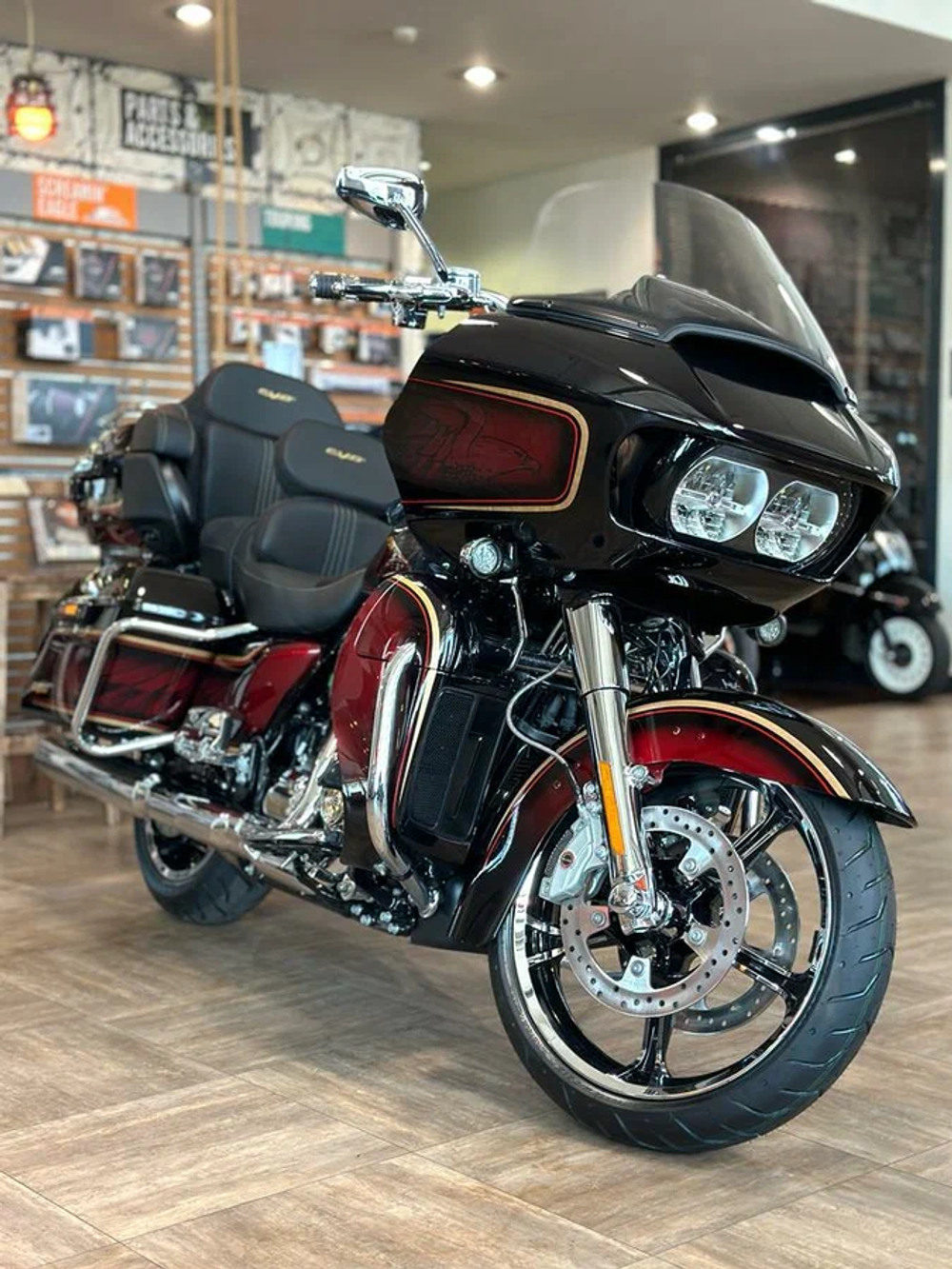 Harley-Davidson CVO Road Glide Limited, 2023 ANNV