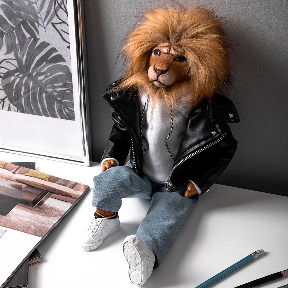 Кукла коллекционная Лев Рокки