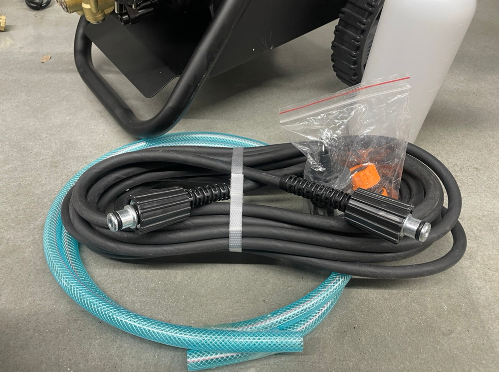 ЛЮКС Мойка (М360 - ЛЮКС Серебро) высокого давления, без масляная, с пенным пистолетом в комплекте (80-130 бар, 2500 Вт)  (Гарантия 14 дней)