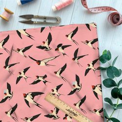 Ткань премиум интерлок ласточки в полете