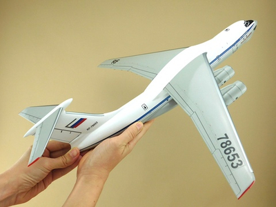 Модель самолета Ил-76МД-90А (М1:100, RF-78653)