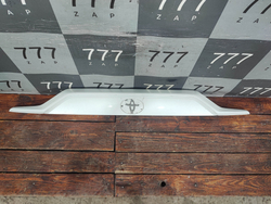 Накладка крышки багажника Toyota RAV4 V (XA50) 18-нв Б/У Оригинал 768010R110