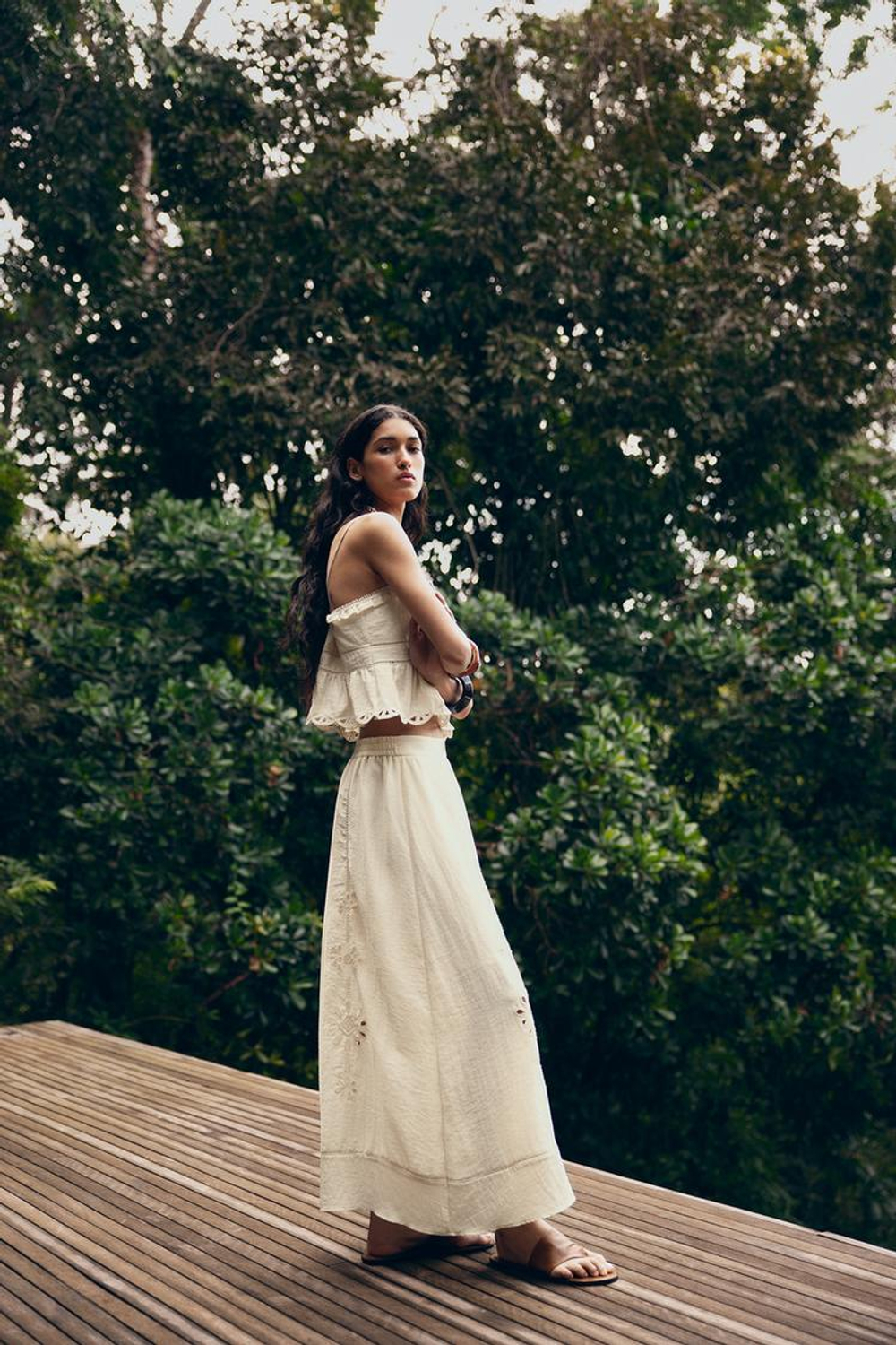 ZARA КРОП-ТОП С АЖУРНОЙ ВЫШИВКОЙ, ЭКРЮ