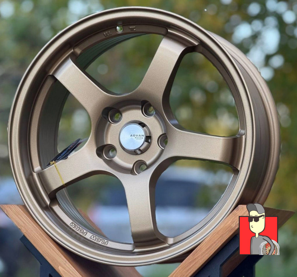 Комплект дисков Advan GR 512 16x7 et38 5x114.3