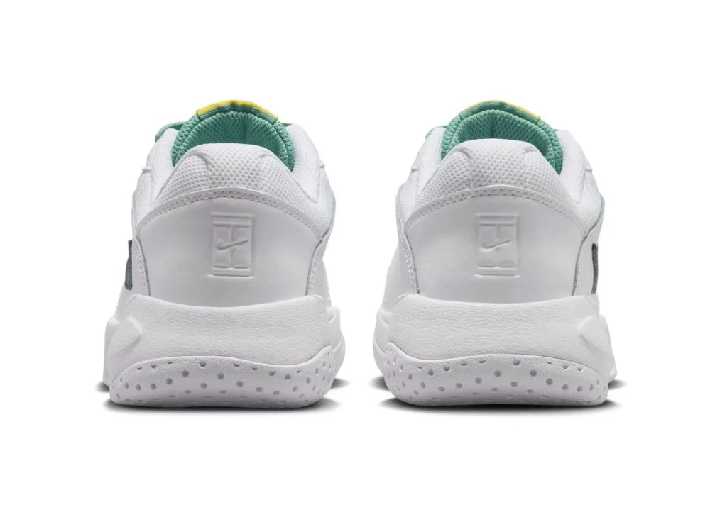 Детские Кроссовки теннисные  Nike Jr Court Lite 2 - white/dark atomic teal/healing jade