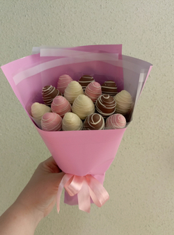 Букет из клубники в шоколаде