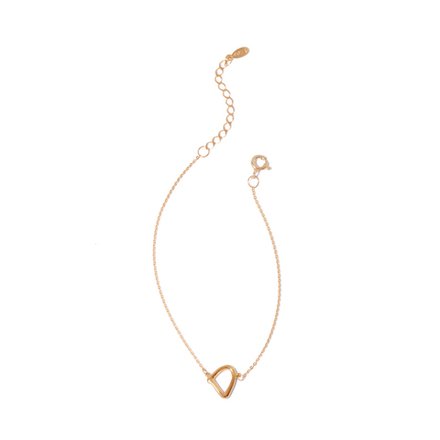 Позолоченный браслет с буквой D