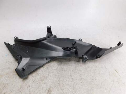 Пластик боковой левый Honda NC700 NC750 83701-MGS-D300.