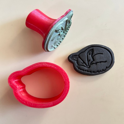 Штамп с вырубкой "Лиса"